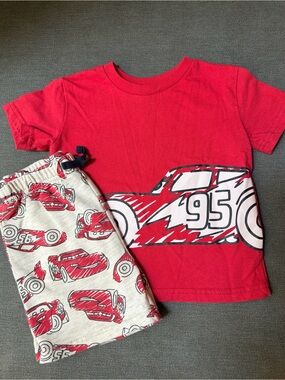 Boys Cars/Lightning McQueen Set (2T)